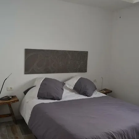 Casa Amarilla